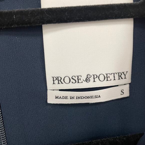 Prose & Poetry Sleeveless Asymmetrical Pleated Top Navy Womens Small - Picture 3 of 5